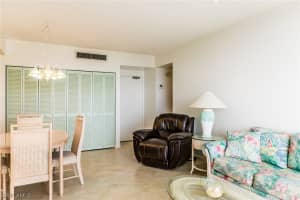 140 Seaview Ct, Marco Island, FL 34145, Sold 11/28/16