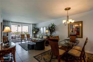 897 Collier Ct, Marco Island, FL 34145, Sold 06/27/16