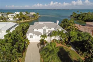 1196 Bay Dr, Sanibel, FL 33957, Sold 05/03/16