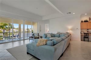 7116 Lemuria Cir, Naples, FL 34109, Sold 08/03/16