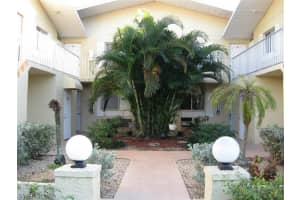 8093 Country Rd UNIT 102, Fort Myers, FL 33919, Sold 11/07/16