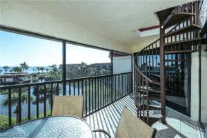 2445 W Gulf Dr UNIT C41, Sanibel, FL 33957, Sold 05/06/16
