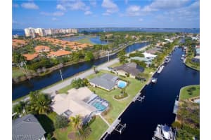 6758 Griffin Blvd, Fort Myers, FL 33908, Sold 04/18/16
