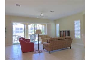 5013 Maxwell Cir, Naples, FL 34105, Sold 05/26/16