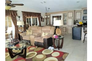 1315 Silver Lakes Blvd, Naples, FL 34114, Sold 04/18/16
