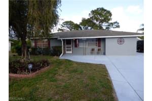 10715 Figtree Ct, Lehigh Acres, FL 33936, Sold 05/20/16