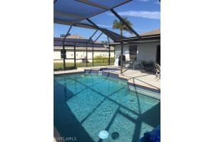 27 Lorelei Ave, Lehigh Acres, FL 33936, Sold 05/17/16