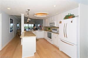 13105 Vanderbilt Dr, Naples, FL 34110, Sold 09/27/16