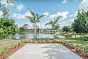 319 Stanhope Cir, Naples, FL 34104, Sold 11/28/16