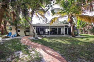 526 N Yachtsman Dr, Sanibel, FL 33957, Sold 12/05/16