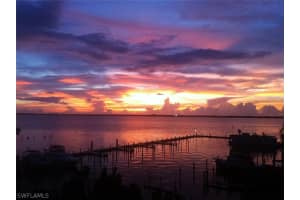 2350 W First St APT 504, Fort Myers, FL 33901, Sold 05/26/16