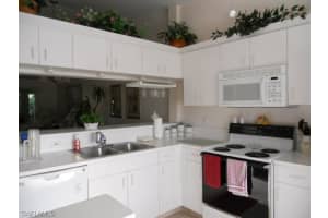 5725 Foxlake Dr APT 9, North Fort Myers, FL 33917, Sold 05/03/16