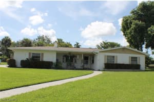 1316 Donna Dr, Fort Myers, FL 33919, Sold 04/20/16