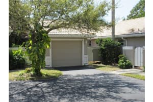 341 Emerald Bay Cir, Naples, FL 34110, Sold 06/21/16