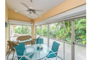 337 Emerald Bay Cir, Naples, FL 34110, Sold 06/20/16
