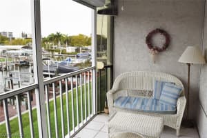 4581 Bay Beach Ln APT 182, Fort Myers Beach, FL 33931, Sold 07/06/16
