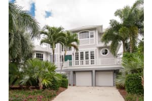 1656 Hibiscus Dr, Sanibel, FL 33957, Sold 03/31/16