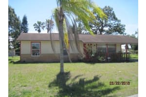 10747 Lemontree Ct, Lehigh Acres, FL 33936, Sold 05/25/16