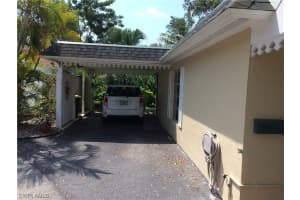 20 Kings Rd, Naples, FL 34102, Sold 08/15/16
