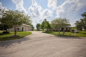 18901 Creek Bridge Ct, Alva, FL 33920, Sold 08/12/16