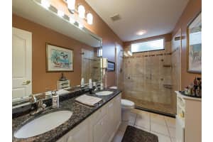 800 Diamond Cir, Naples, FL 34110, Sold 07/11/16