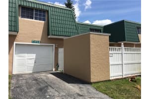 5858 Whiting Ct, Fort Myers, FL 33919, Sold 09/27/16