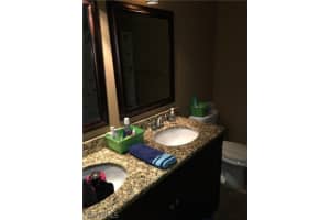 5858 Whiting Ct, Fort Myers, FL 33919, Sold 09/27/16
