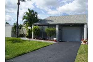 9717 Maplecrest Cir, Lehigh Acres, FL 33936, Sold 05/19/16