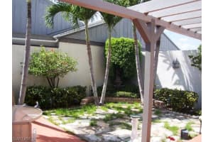 9717 Maplecrest Cir, Lehigh Acres, FL 33936, Sold 05/19/16