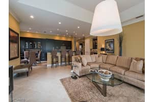 7112 Lemuria Cir, Naples, FL 34109, Sold 06/13/16