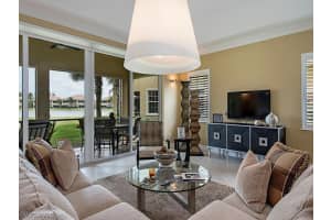 7112 Lemuria Cir, Naples, FL 34109, Sold 06/13/16