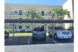 2111 Barkeley Ln Apt 3, Fort Myers, FL 33907, Sold 06/03/16