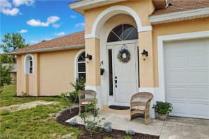 182 14th St S, Naples, FL 34102, Sold 08/31/16