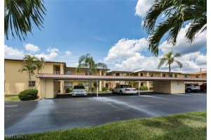 869 SE 46th Ln APT 209, Cape Coral, FL 33904, Sold 05/23/16