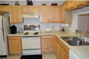15444 Admiralty Cir APT 3, North Fort Myers, FL 33917, Sold 08/19/16