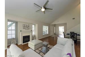 3205 Carriage Cir, Naples, FL 34105, Sold 08/29/16