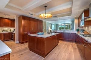 13675 Vanderbilt Dr, Naples, FL 34110, Sold 05/31/17