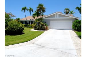 421 Lake Murex Cir, Sanibel, FL 33957, Sold 09/12/16