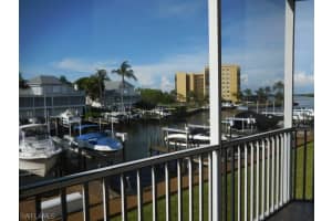 4341 Bay Beach Ln APT 141, Fort Myers Beach, FL 33931, Sold 11/03/16