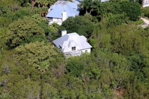 242 Christofer Ct, Sanibel, FL 33957, Sold 08/04/16