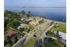 1214 Donna Dr, Fort Myers, FL 33919, Sold 02/03/17