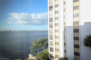 1900 Clifford St APT 503, Fort Myers, FL 33901, Sold 10/12/16