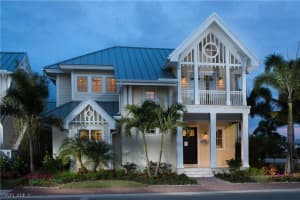 151 14th St S, Naples, FL 34102, Sold 07/27/17