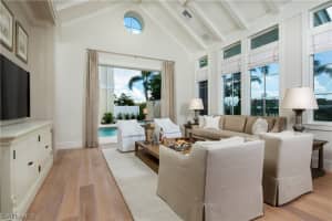 151 14th St S, Naples, FL 34102, Sold 07/27/17