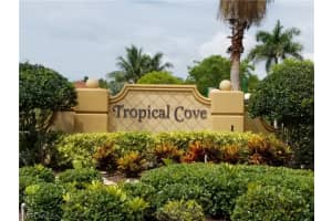 8945 Tropical Ct, Fort Myers, FL 33908, Sold 07/07/16