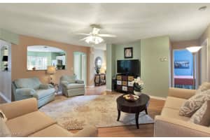 100 Diamond Cir, Naples, FL 34110, Sold 09/27/16