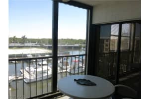 803 River Point Dr, Naples, FL 34102, Sold 10/06/16