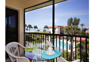 671 E Gulf Dr, Sanibel, FL 33957, Sold 06/08/17