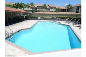4230 SE 20th Pl APT 205, Cape Coral, FL 33904, Sold 07/27/16