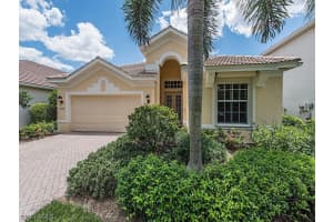 12998 Brynwood Way, Naples, FL 34105, Sold 04/28/17